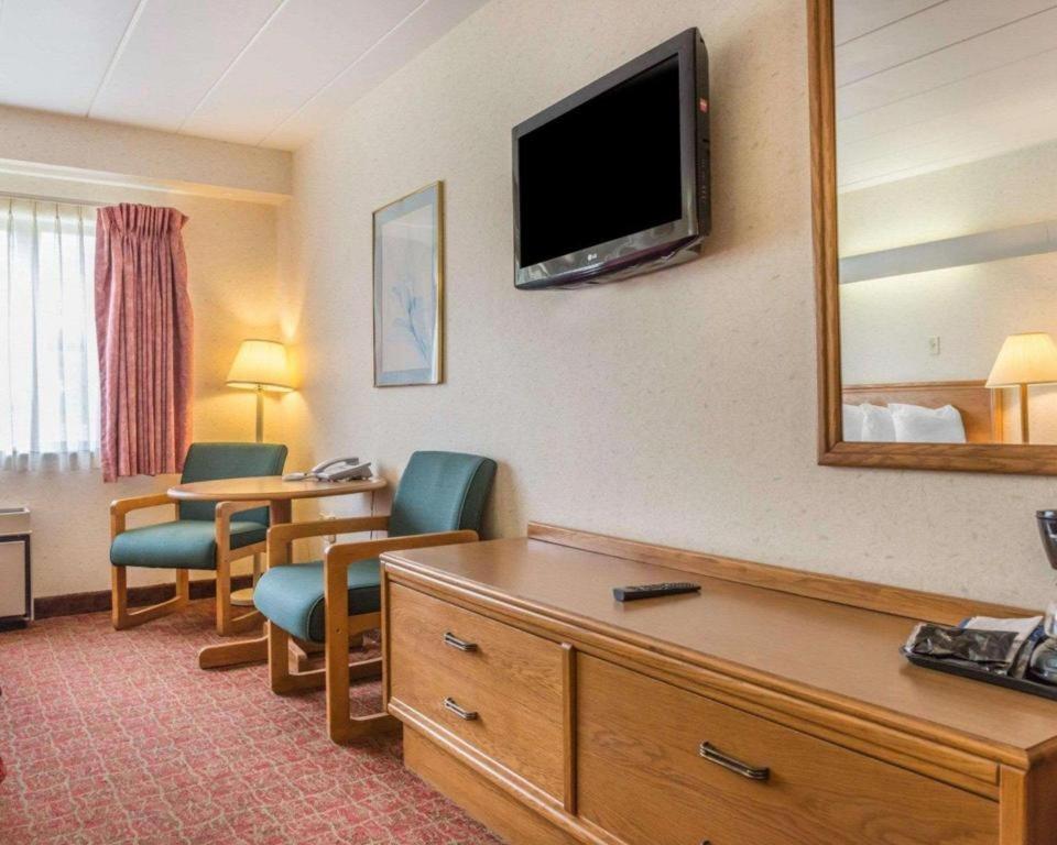 Quality Inn Royle Kittanning Eksteriør bilde